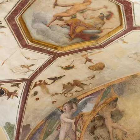 Апартаменты Keys Of Italy - Benci 20 Fresco - Frescoes One Bedroom Santa Croce