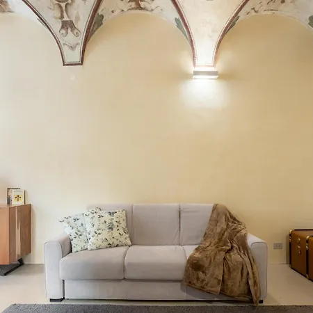 Апартаменты Keys Of Italy - Benci 20 Fresco - Frescoes One Bedroom Santa Croce *